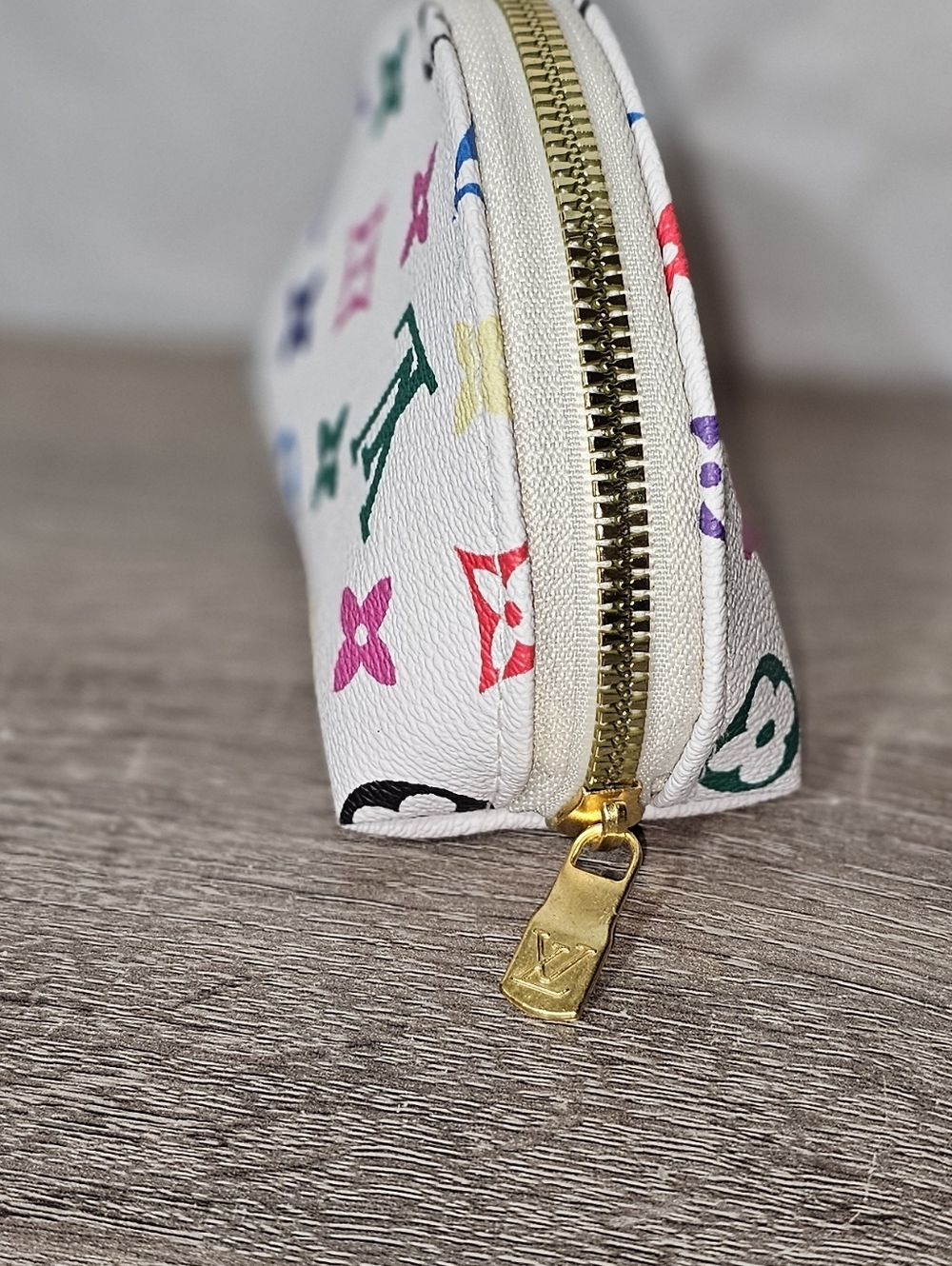🌼SALE🌼Designer INSPIRED Multicolor Monogram Cosmetic Pouche- NWOT - Picture 4 of 11